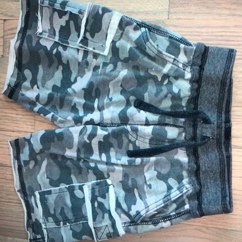 Mush Boys Camouflage cargo shorts